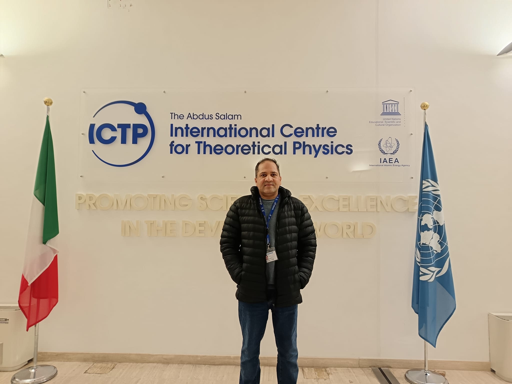 Dr. Muzamil Shah